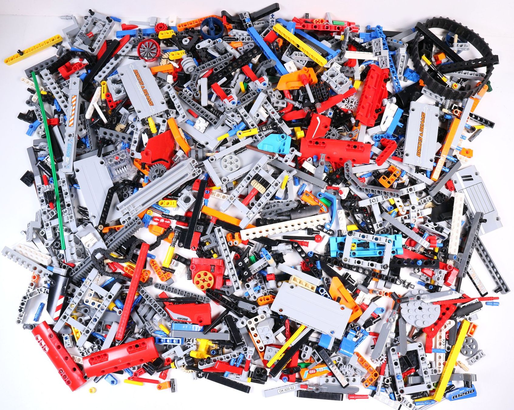 Lego Kit di costruzioni: 1.5 kg überwiegend Technikteile – Usato da Hettlingen venduto da Scholi99