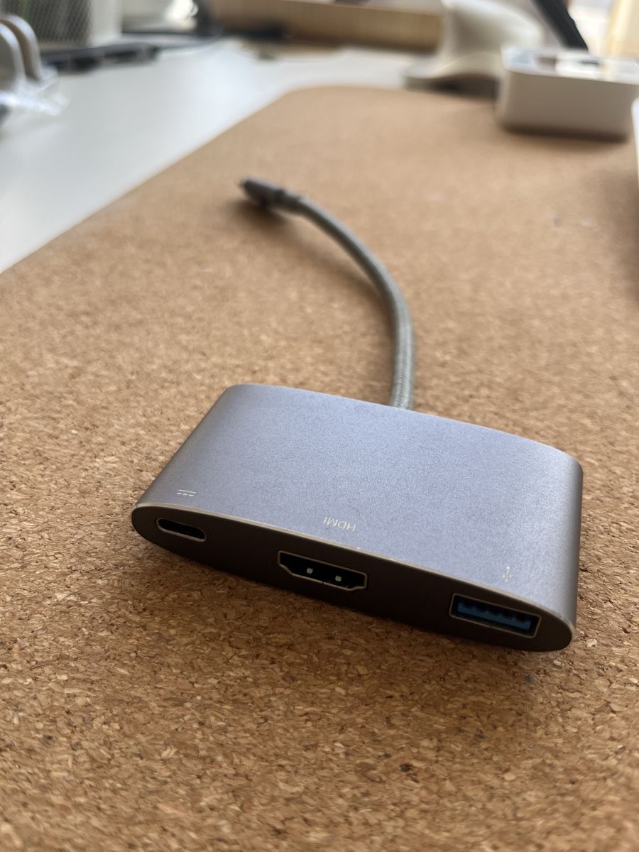 Unità & Adattatore: Premium Innergie USB-C to HDMI/USB Adapter – Usato da Zürich venduto da Vegas_Items 1