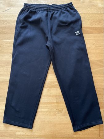 Adidas Jogginghose schwarz Grösse XL guter Zustand