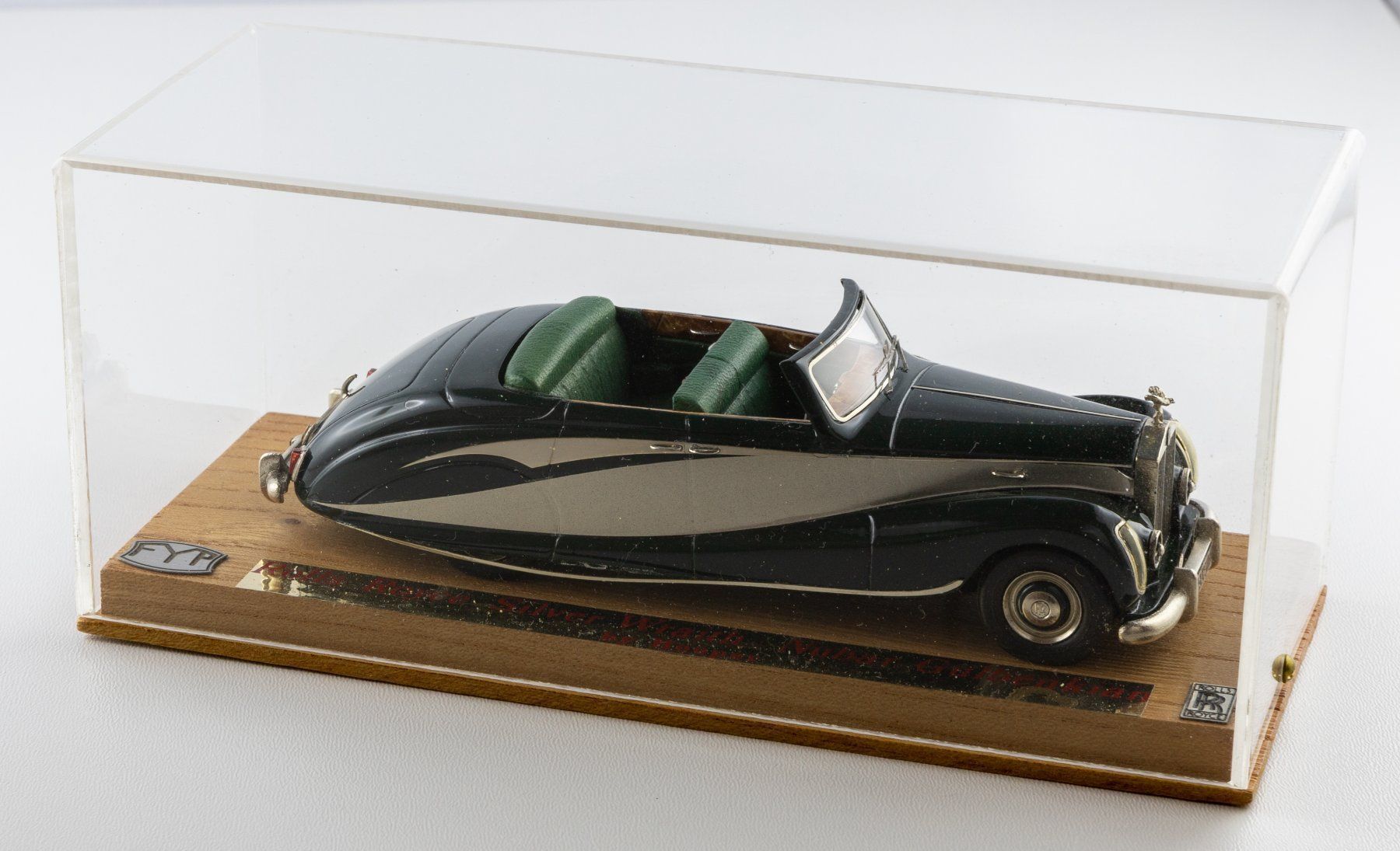 Rolls Royce Modellautos: FYP Rolls Royce Siver Wraith "Nubar Gulbekian" 1/43 – Gebraucht aus St. Pantaleon von pantaleon62 2