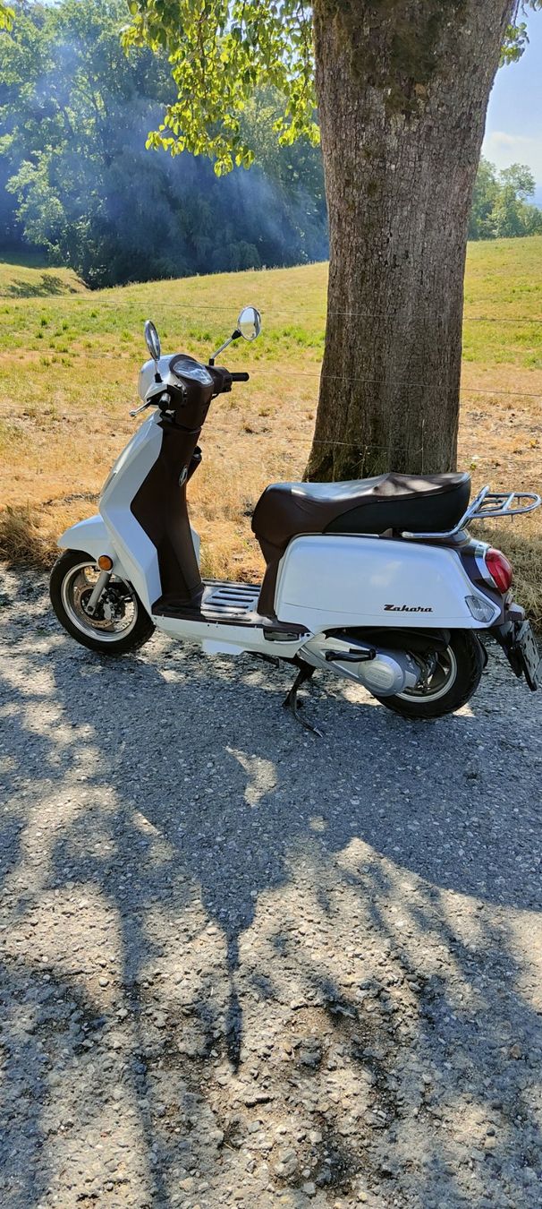 Tell Scooter: Roller  Tell Zahara – Usato da Wiedlisbach venduto da faz_9fcr