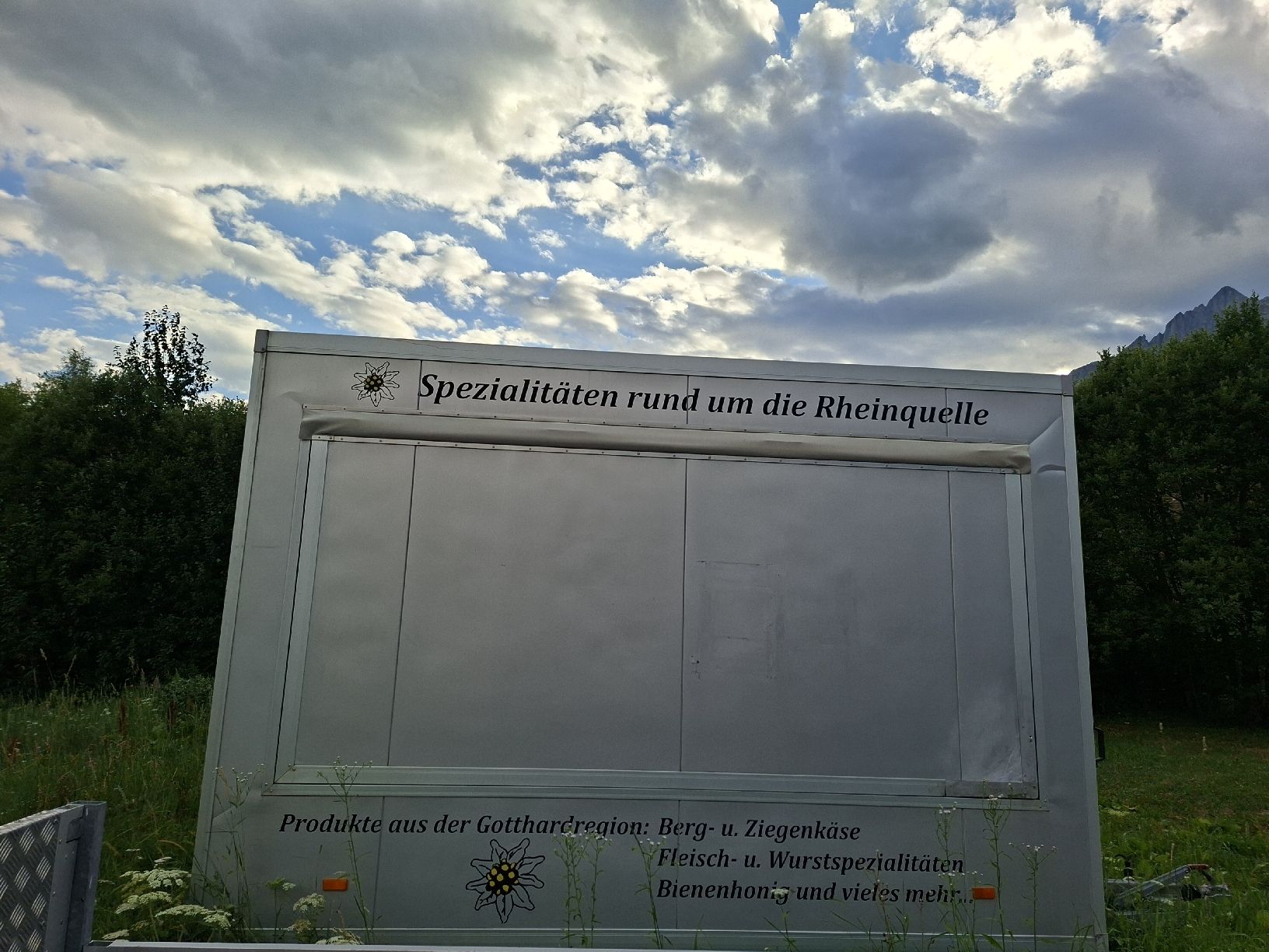 Sonstiges für Firmenanlässe & Parties: Verkaufswagen Pass Markt – Gebraucht aus Sedrun von rudol 2