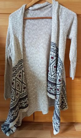 Langer Pulli für im Herbst und Frühling Grösse S