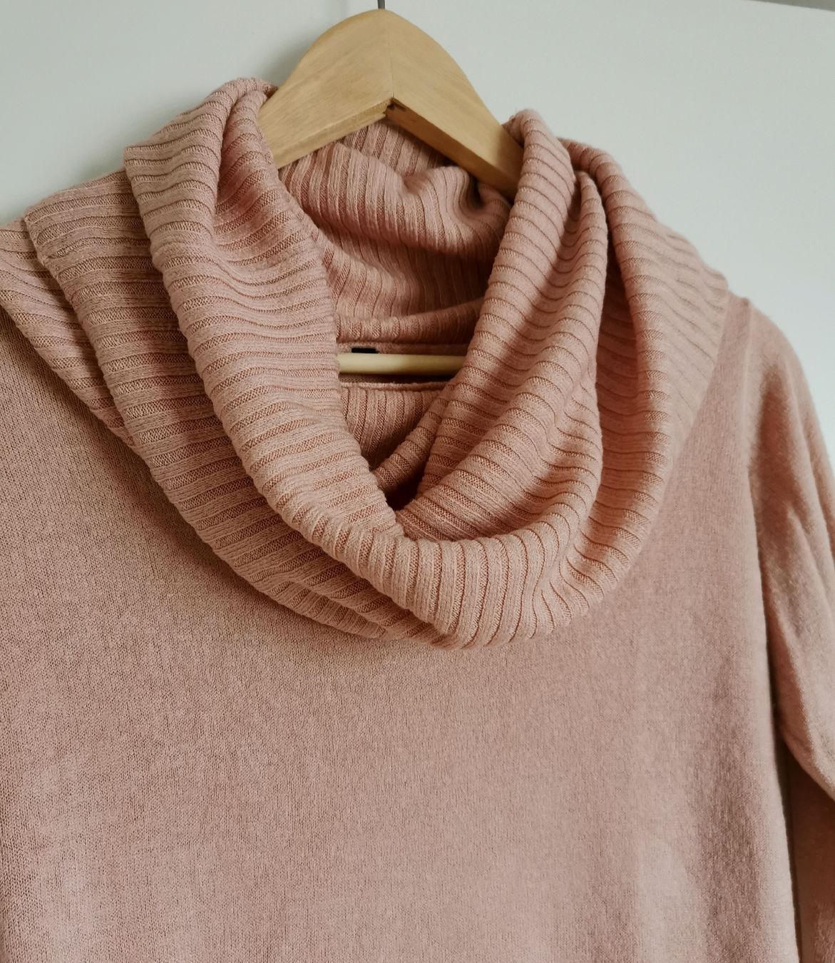 Pulls & Sweat-shirts: Langer Pullover S – D'occasion à Obergerlafingen par Sigus 1