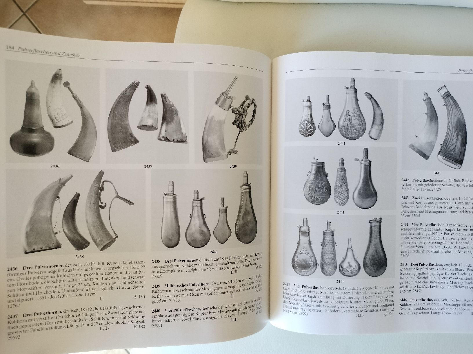 Libri: Waffen Auktions Katalog von 2004 – Usato da Schwanden Sigrisw venduto da len_9yqg 6