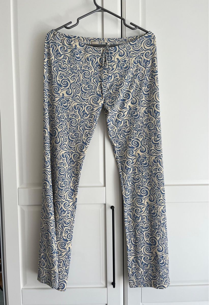 Lots de vêtements: Top and pants - Size M – D'occasion à Genève par gvokiii 1