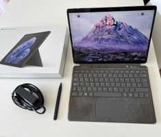 Surface Pro 9 (inkl. Pen, Tastatur und Netzteil)