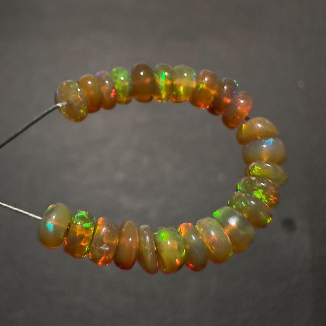 Edelsteine: 3.77 ct - Natural Ethiopian Opal Beads – Neu (gemäss Beschreibung) aus Zürich von Yoohooz 1