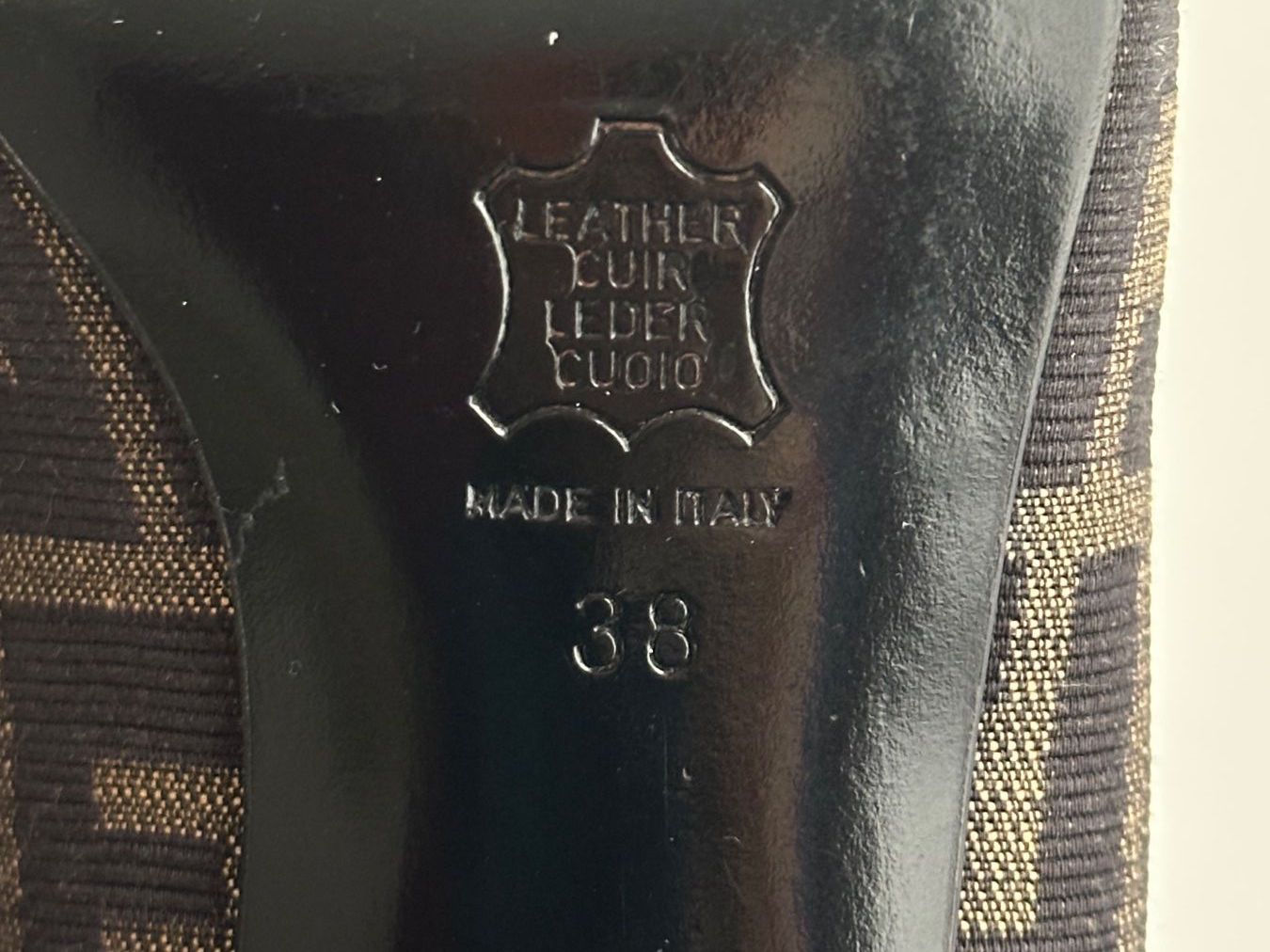 Fendi Damenschuhe: Fendi Vintage Loafer Pumps Zucca Monogram – Gebraucht aus Bern von kbrawho 5