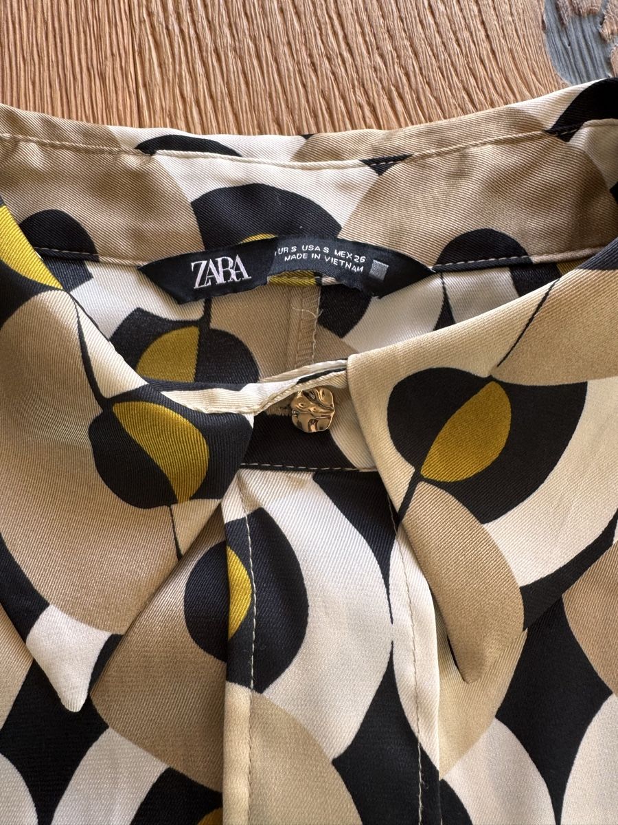 Zara Camicette: Zara Bluse geometrisches Muster Gr.S – Nuovo (secondo la descrizione) da Altendorf venduto da PiaLang 3