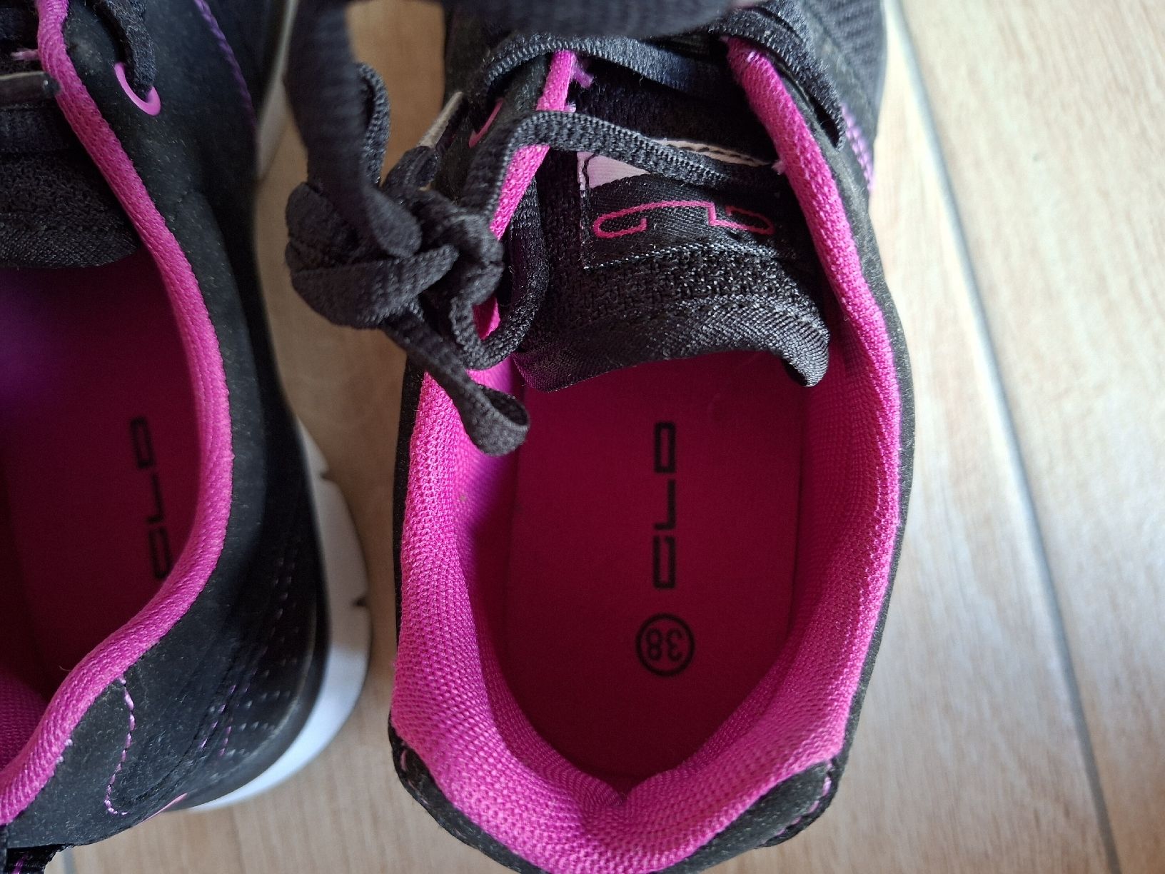 Damenschuhe: Turnschuhe Gr.38 – Neu (gemäss Beschreibung) aus Schüpfheim von lin_p7wr 2