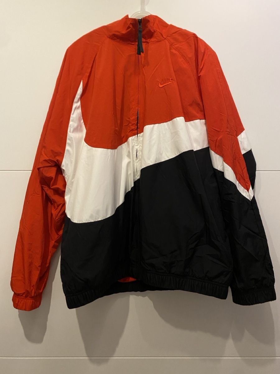 Nike Giacche: Nike Trackjacket L – Usato da zürich venduto da gxx_kng7 1
