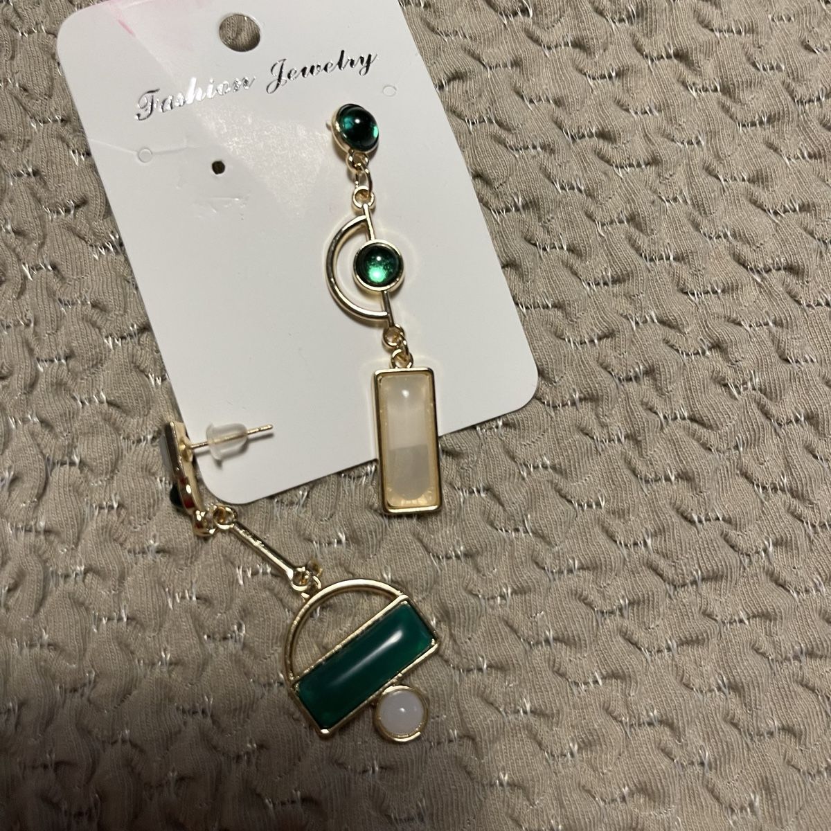 Boucles d'oreille: Orecchini pendenti geometrici verde smeraldo – Neuf avec emballage d'origine à Gordevio par LanaZimm 6