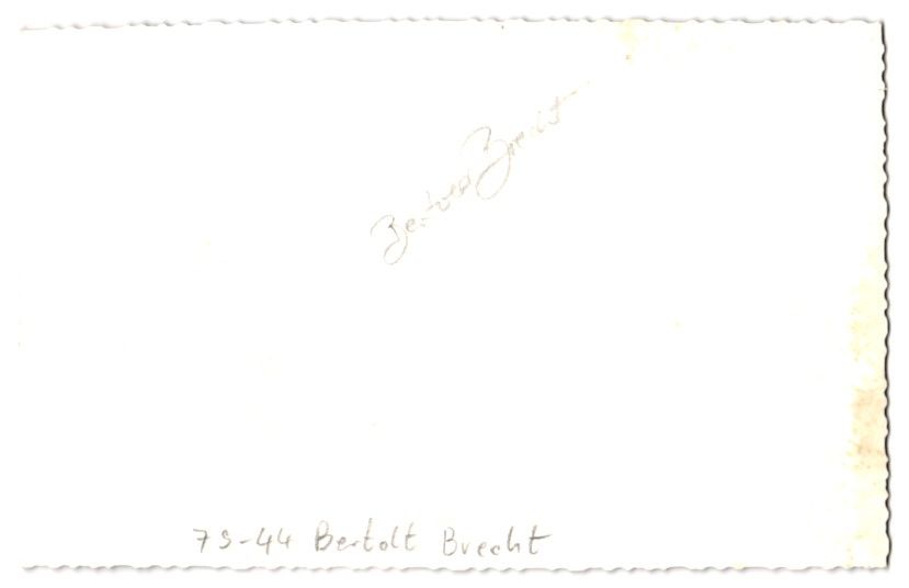 Photos & affiches: Fotografie Lyriker Bertolt Brecht bei ei – D'occasion à Berlin par bartko-reher 1