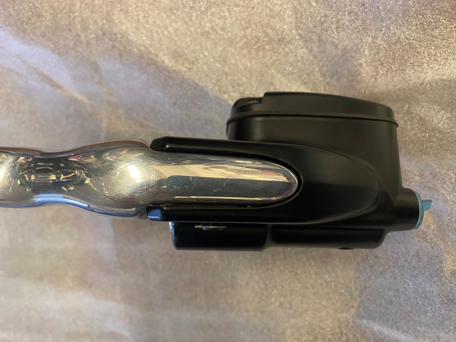 Harley-Davidson Tutti i ricambio per moto: Harley Bremszylinder – Usato da Auenstein venduto da guzischmid 4