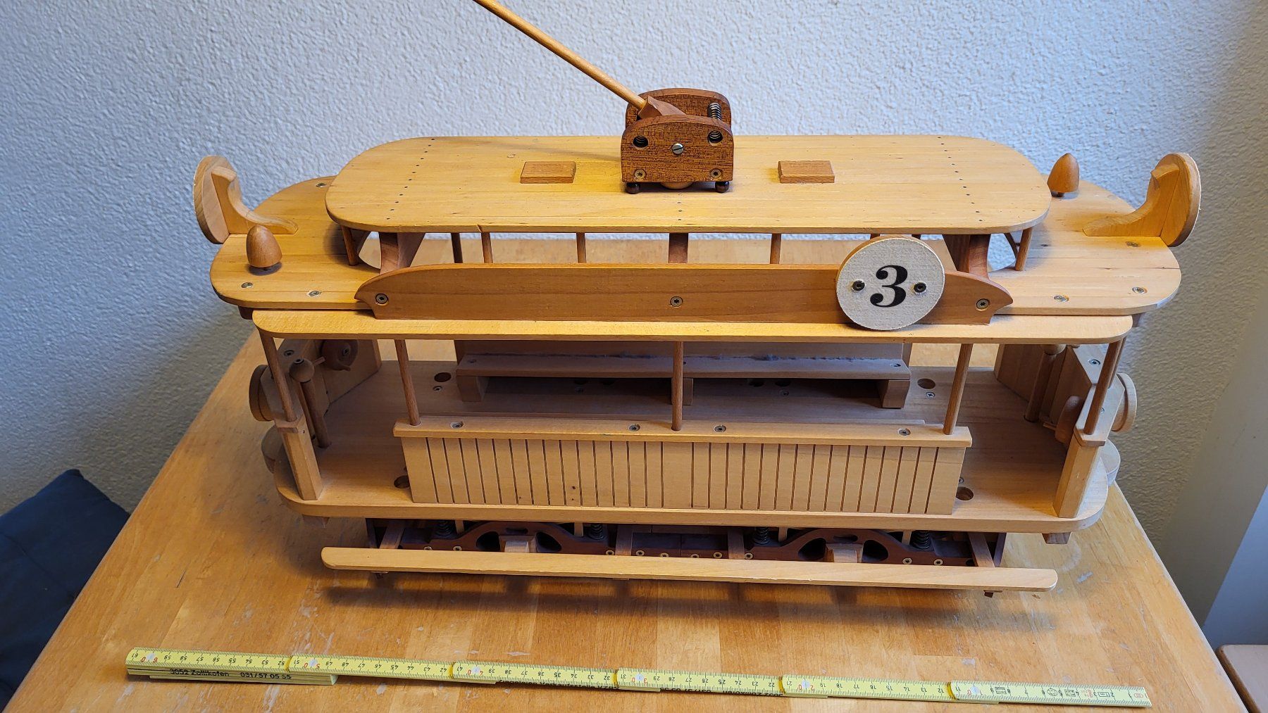 Articoli in legno: Holztram Bern – Usato da bern venduto da Ryukon 1