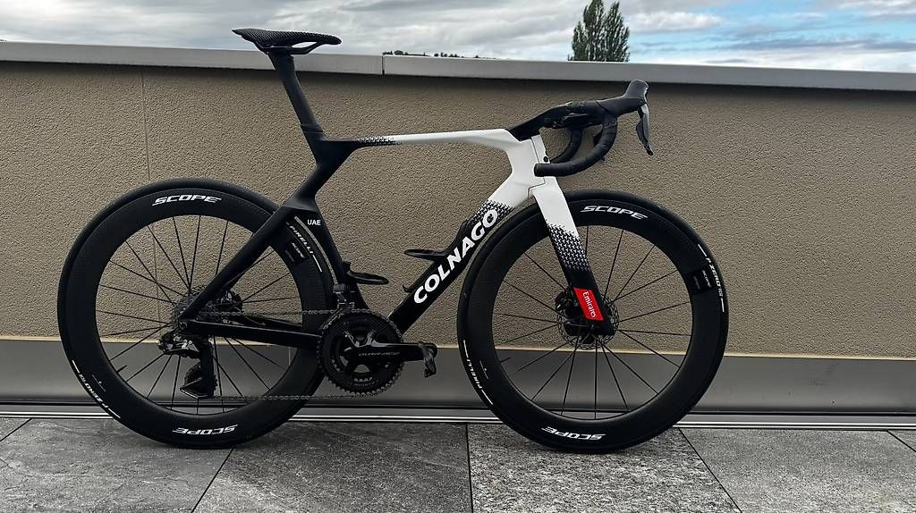 Colnago Vélos: COLNAGO Y1RS - Grösse M – D'occasion à Oberkirch LU par bikemonkey 1