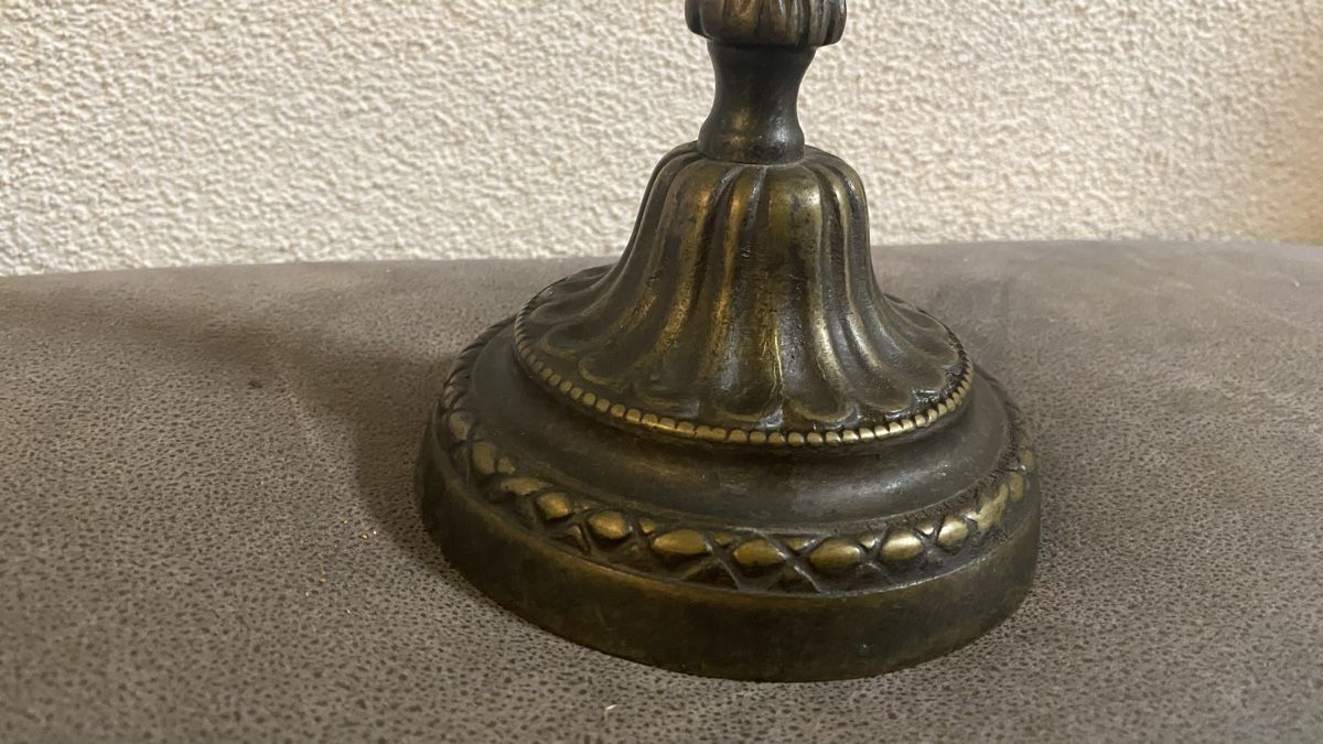 Portacandele: 4 armiger Kerzenständer/Kerzenhalter Messing/Bronze – Usato da Zürich venduto da Timi80 4