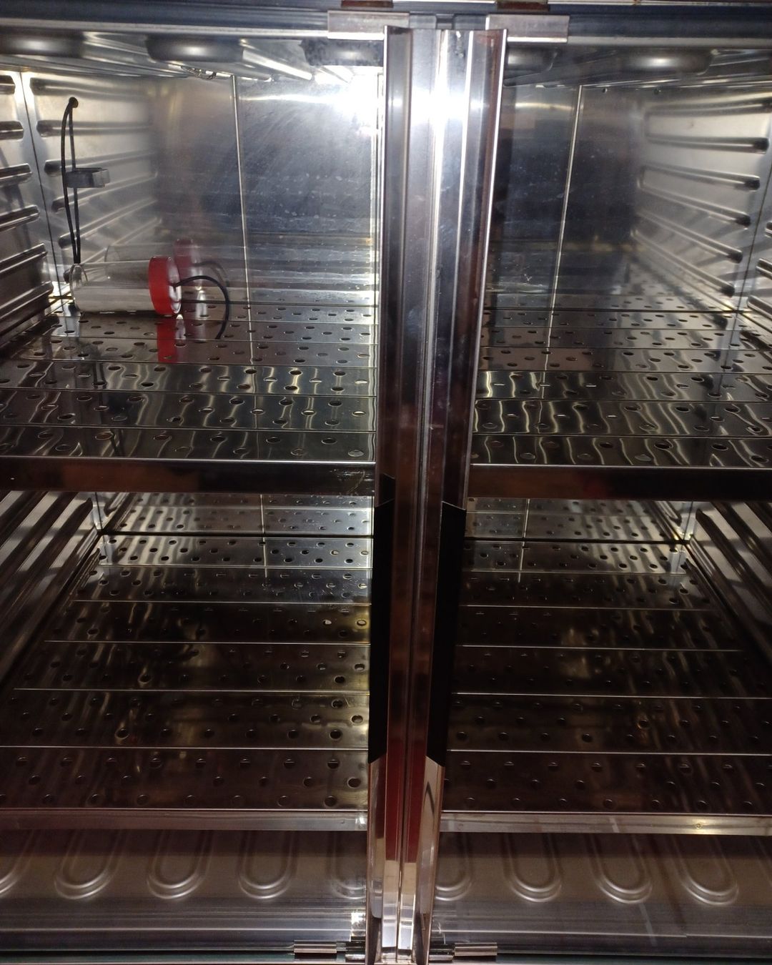 Laborzubehör: Memmert BE600 Incubator/Heating cabinet – Gebraucht aus Niederdorf von LeptonAG_Labor 4