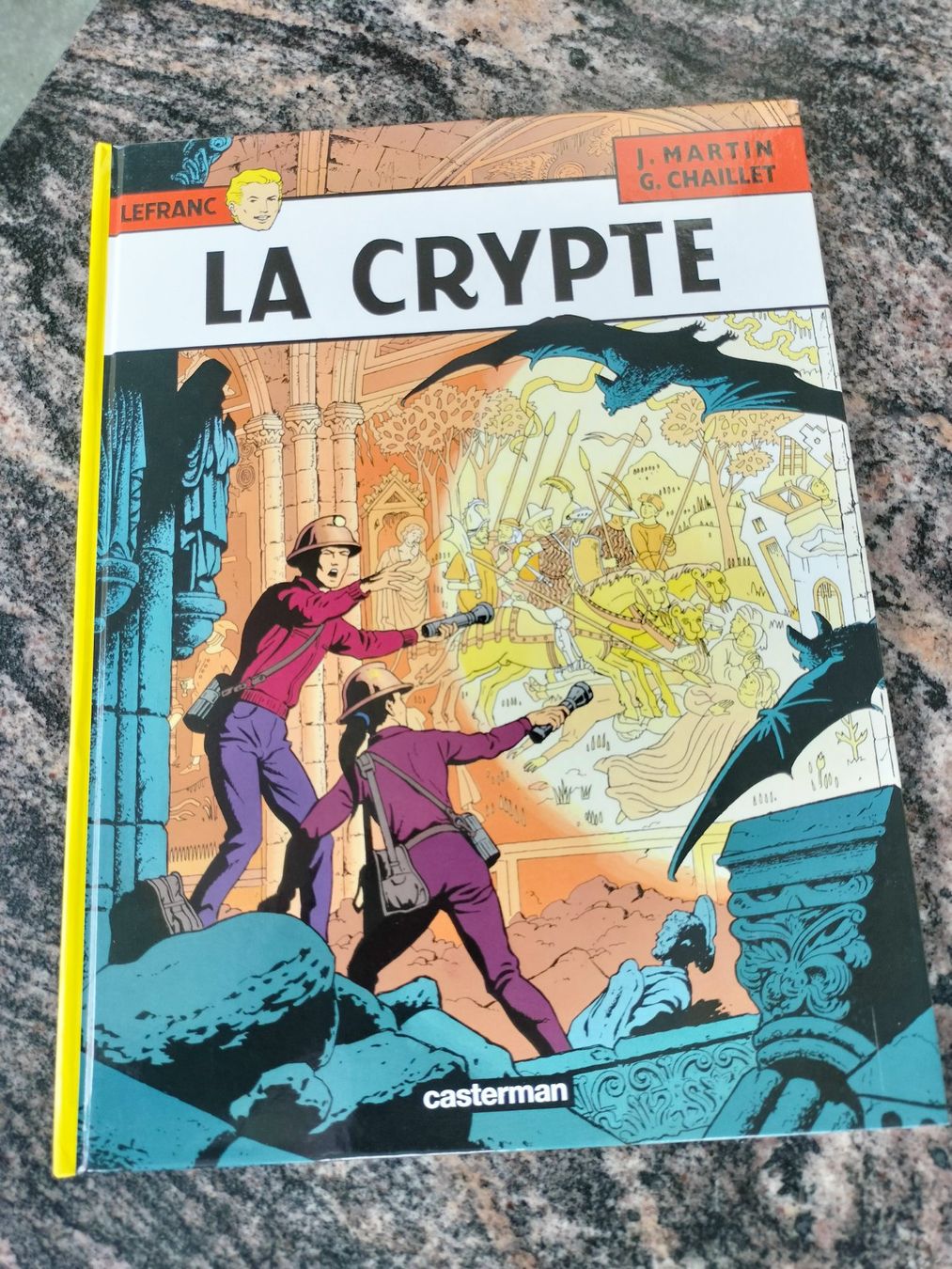 Fumetti: LEFRANC / TOME 9 / LA CRYPTE  TBE – Usato da Cortaillod venduto da rozinna