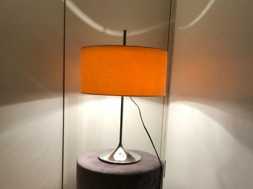 Lampen: WILA -  Chrom Tischlampe Space Age  Tulip – Gebraucht aus Basel von luxrad 1