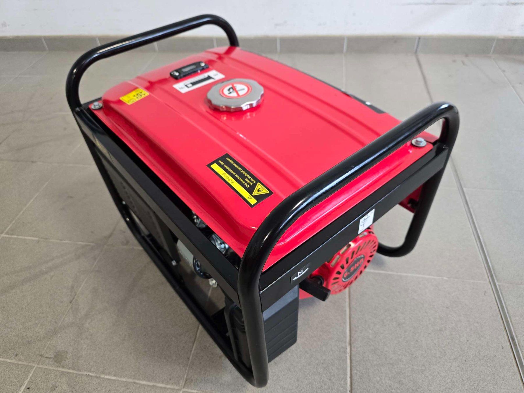 Generatori di corrente: 2800 Watt Stromerzeuger Notstrom Generator Notstromaggregat – Nuovo (secondo la descrizione) da Baar venduto da Werkzeugzentrum 6