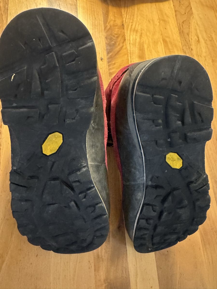 Meindl Chaussures hommes: Wanderschuhe Meindl Gore-Tex Rot gr 41 – D'occasion à Zürich par oase69 2