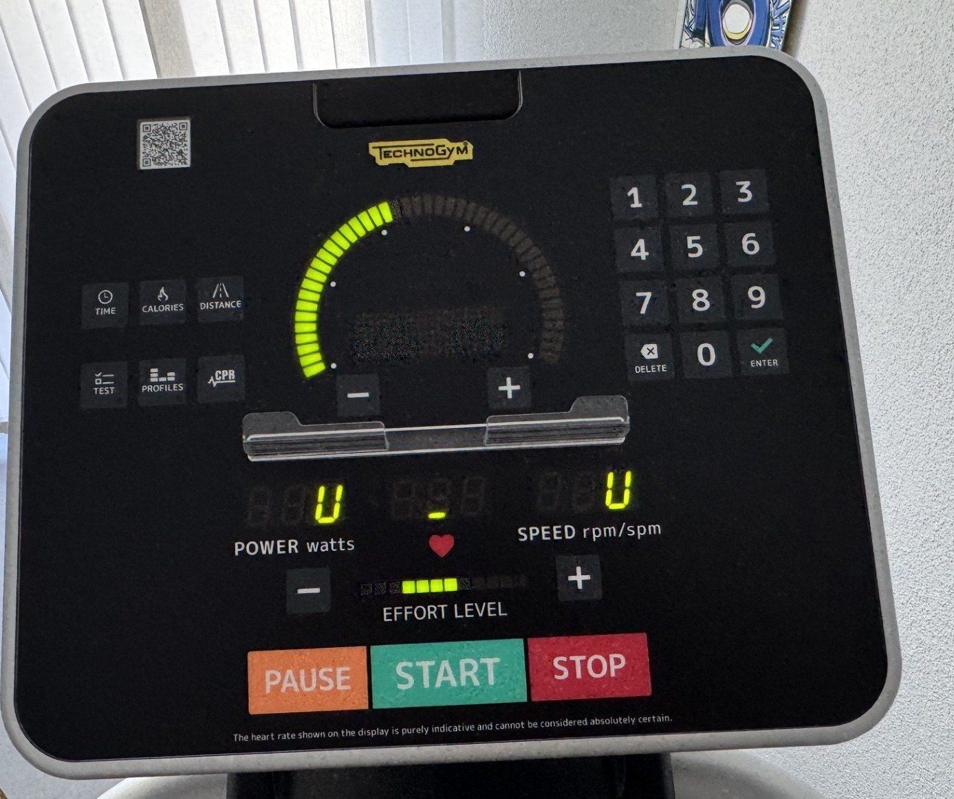 Technogym Vélos d'appartement: Crosstrainer Technogym Synchro Forma – D'occasion à Dallenwil par att_82gp 1