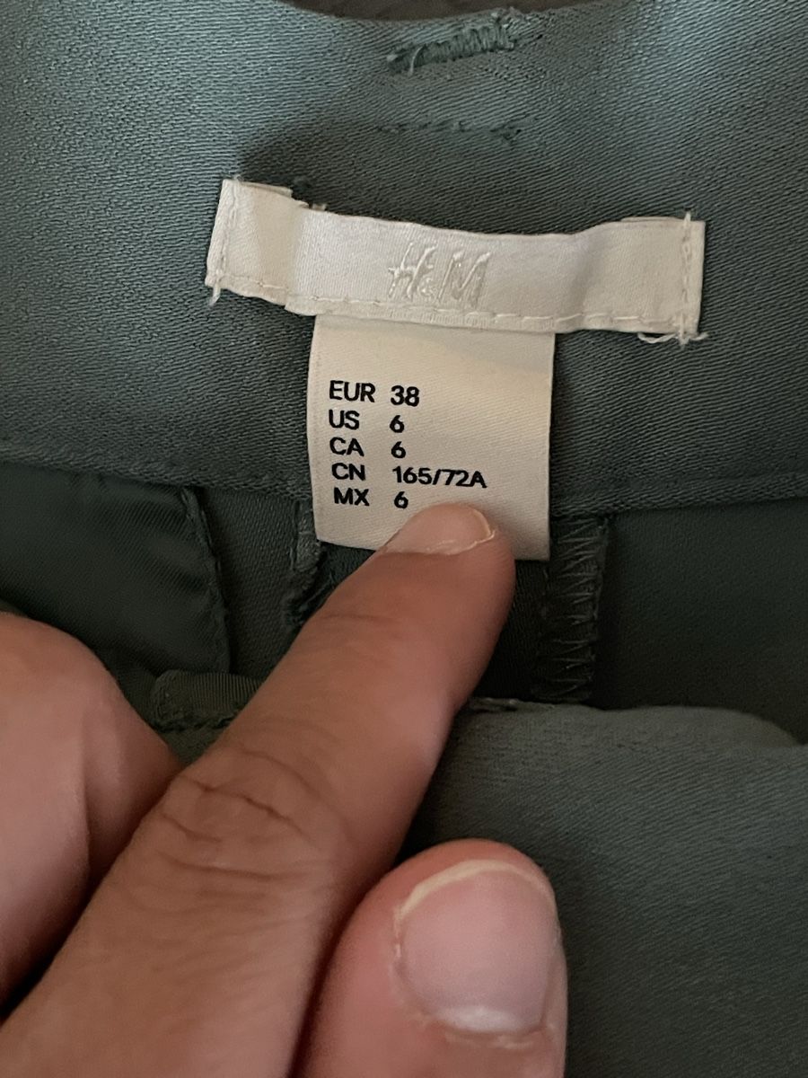 H&M Pantaloni: H&M pants pantalon – Usato da Cressier NE venduto da leiestla 2