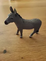 Schleichtier Esel