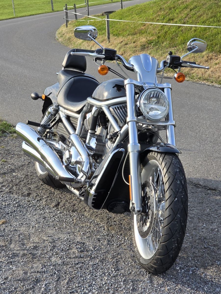 Harley-Davidson Chopper: Harley Davidson VRSCAWA / VROD – Gebraucht aus Domat/Ems von Christian_GR 3