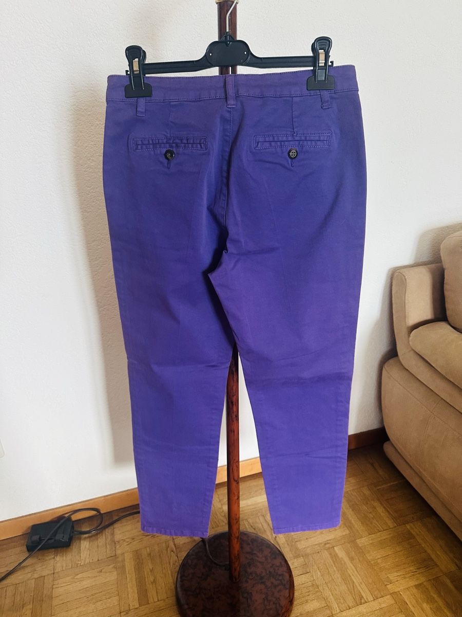Pantaloni: Pantaloni GF MILANO viola Taglia M 97% cotone 3% elastan – Nuovo (secondo la descrizione) da Cureglia venduto da myr_9v25 1