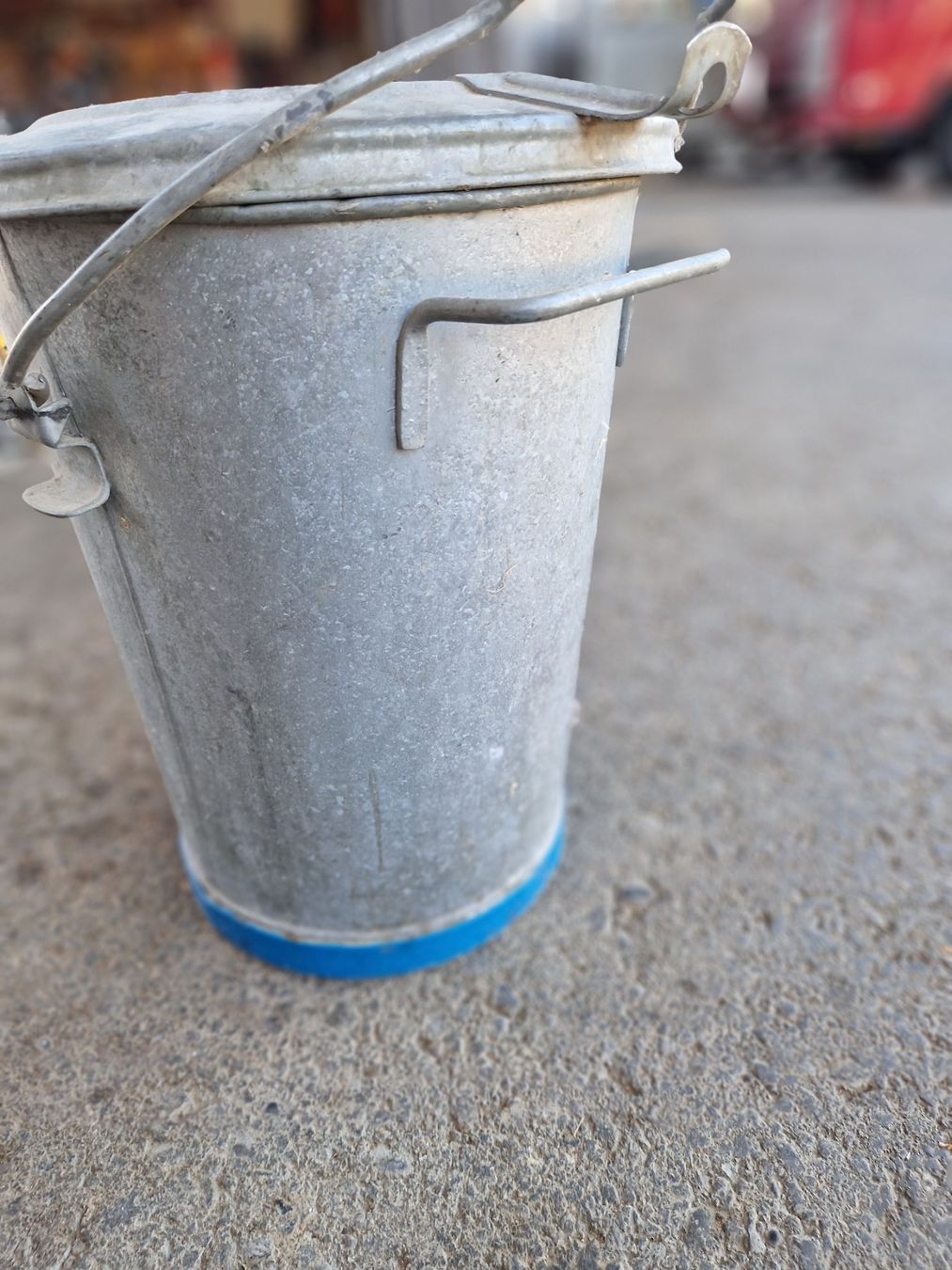 Ochsner Poubelles: Ochsner Kübel  Metall verzinkt – D'occasion à Leuzigen par maya511 3