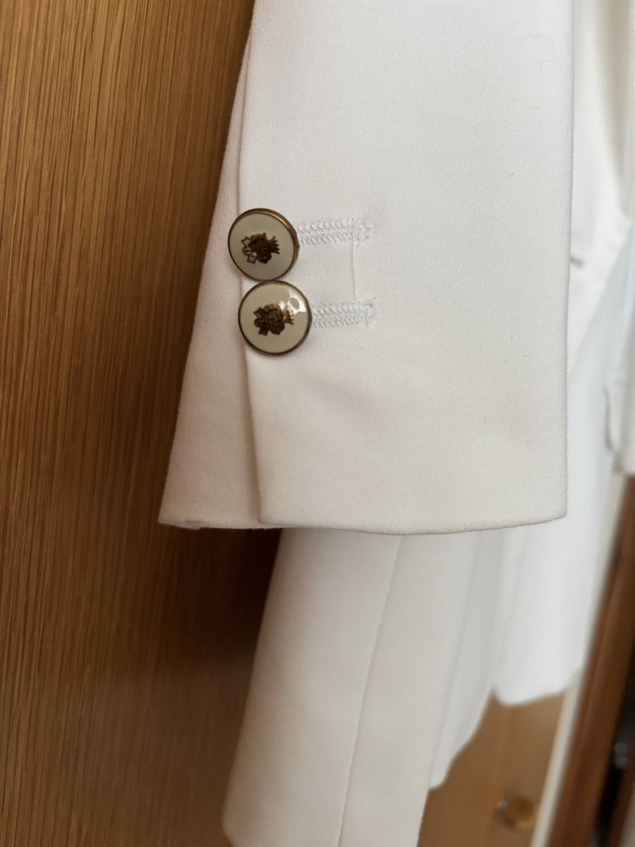 Zara Giacche: Blazer Zara Basic weiss Grösse M – Usato da Uesslingen venduto da man_rc5l 2