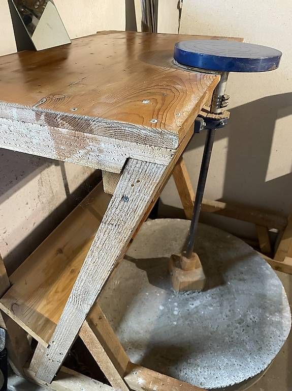 Tutte le macchine: Tour de potier à pied – Usato da Vesin venduto da mfm_ql6k 3