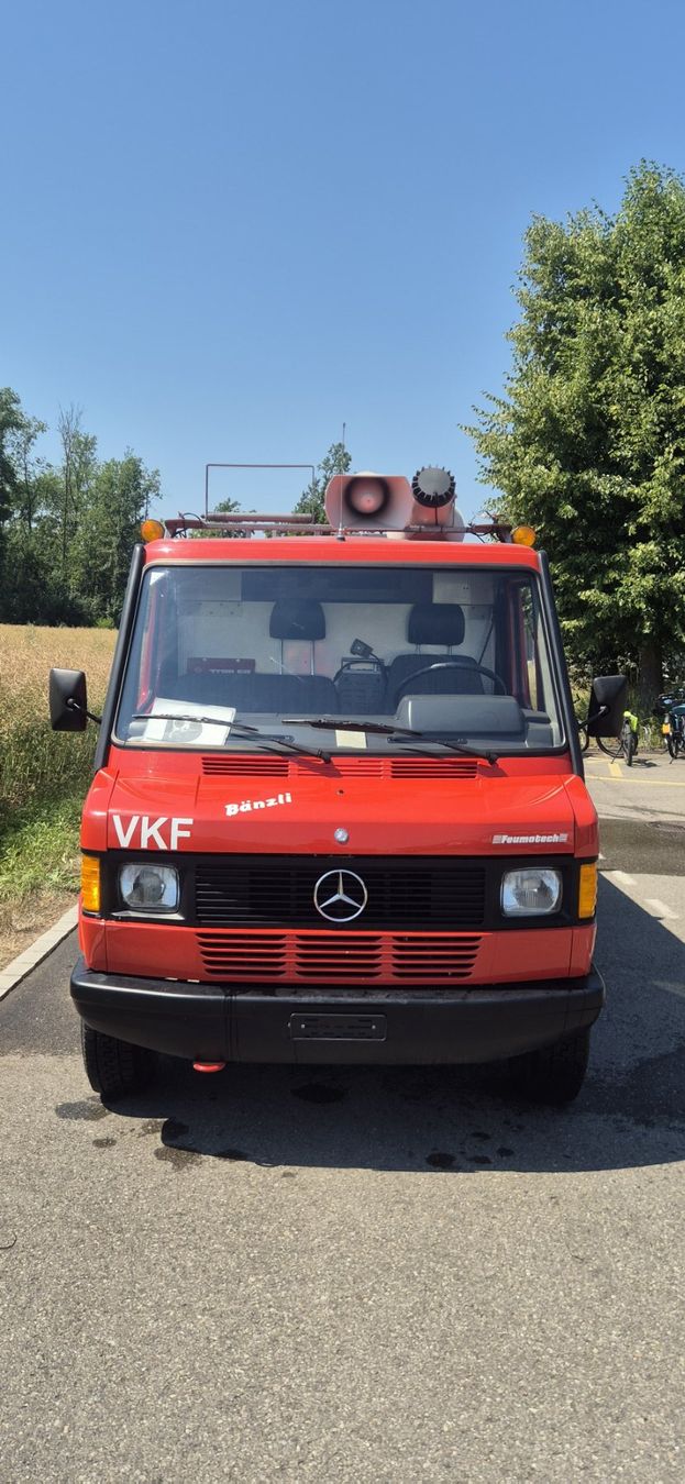 Mercedes-Benz Veicoli commerciali: Auto 3.5 Tonnen Feuerwehr – Usato da Merenschwand venduto da paf_qf26 3