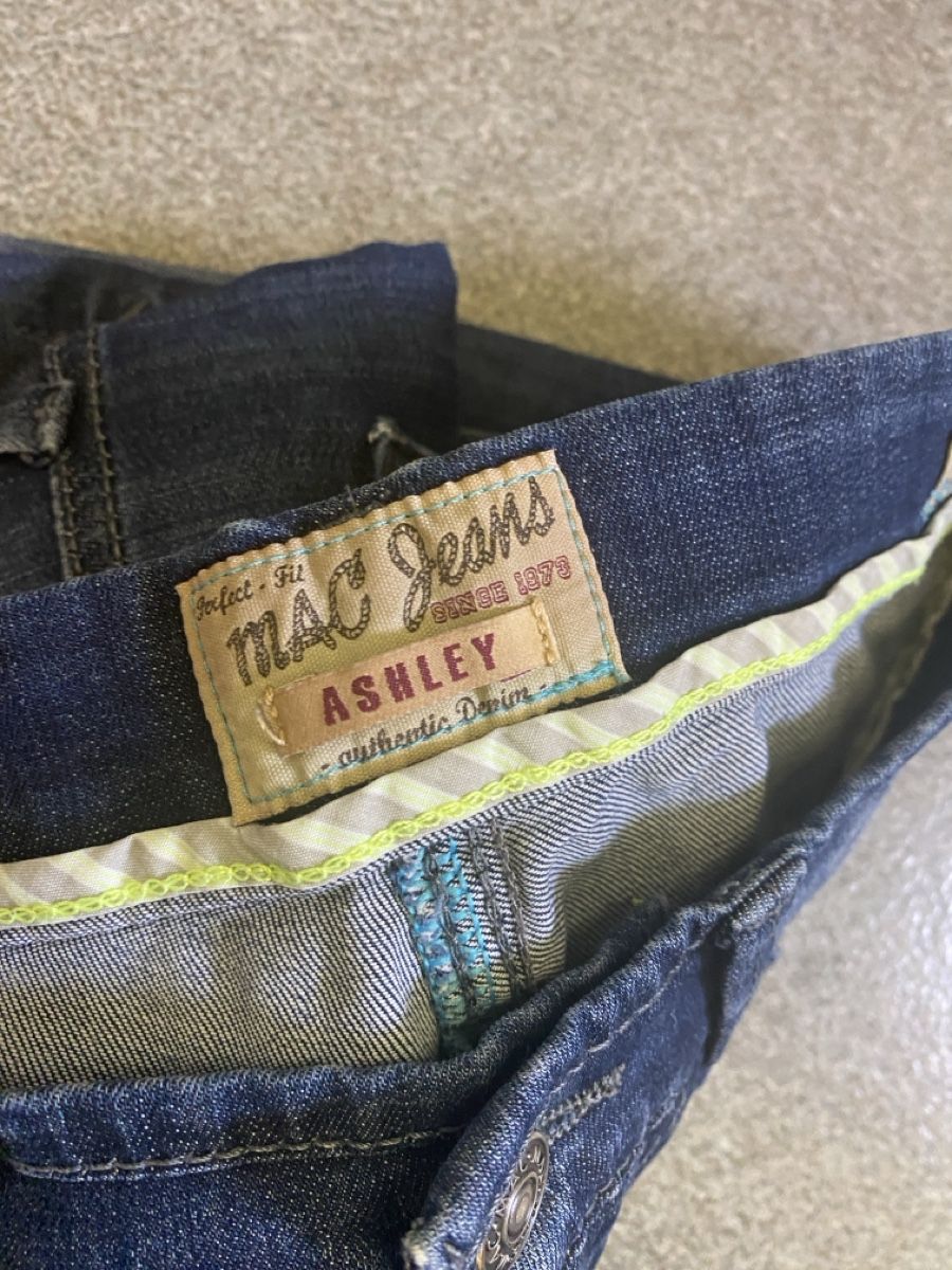 Jeans: MAC Jeans ASHLEY, Damenjeans Gr 34/28 – Gebraucht aus Münchenstein von sommerverkauf12 3