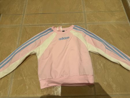 Adidas neuer Pulli, 6-7J 116-122