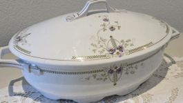 Antike Kaestner Porzellan-Terrine «Veilchen» ca. 1920–1935