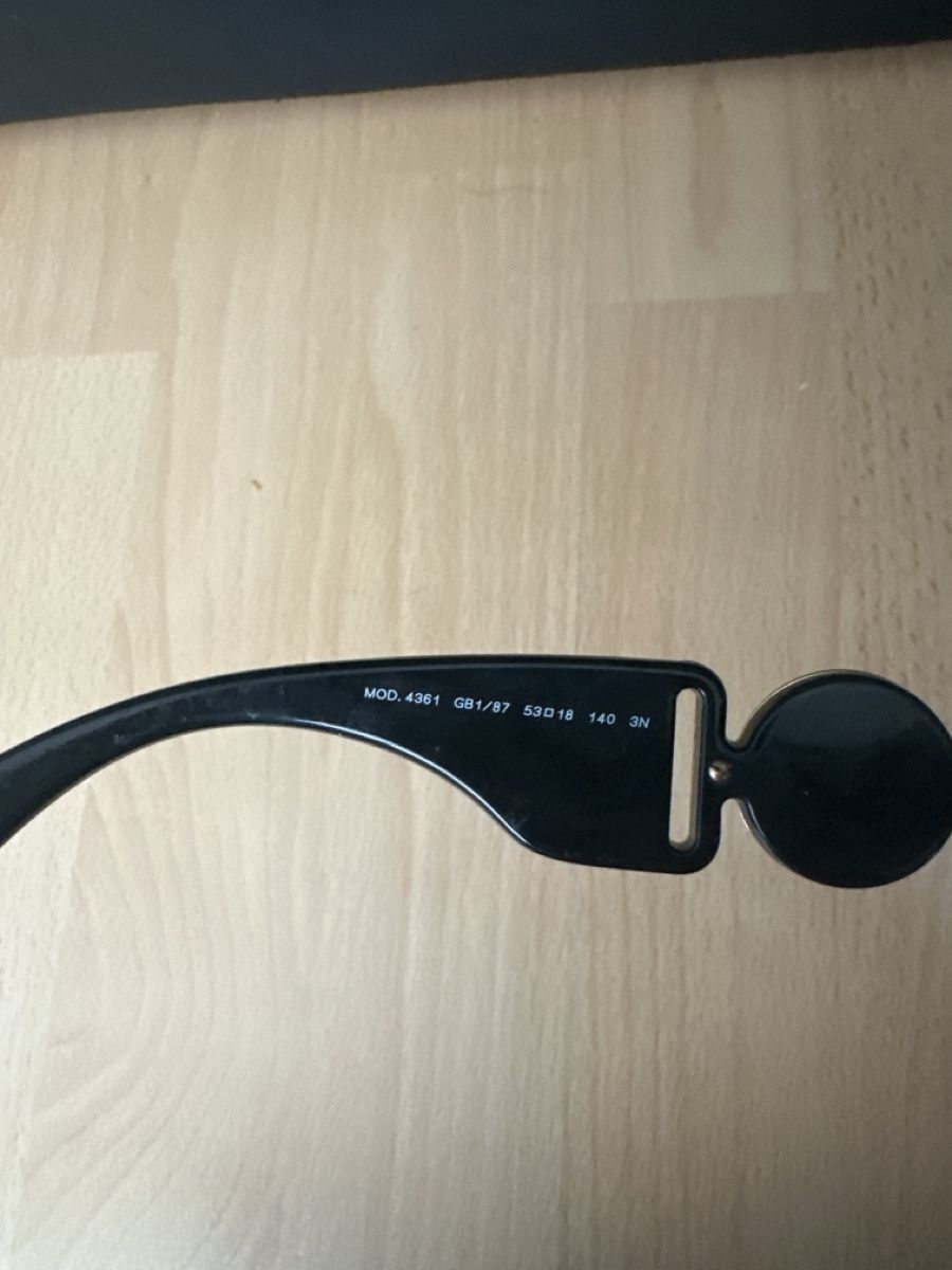 Versace Occhiali & Lenti: Original Versace Sonnenbrille – Nuovo (secondo la descrizione) da Oberglatt ZH venduto da benedita871682 2