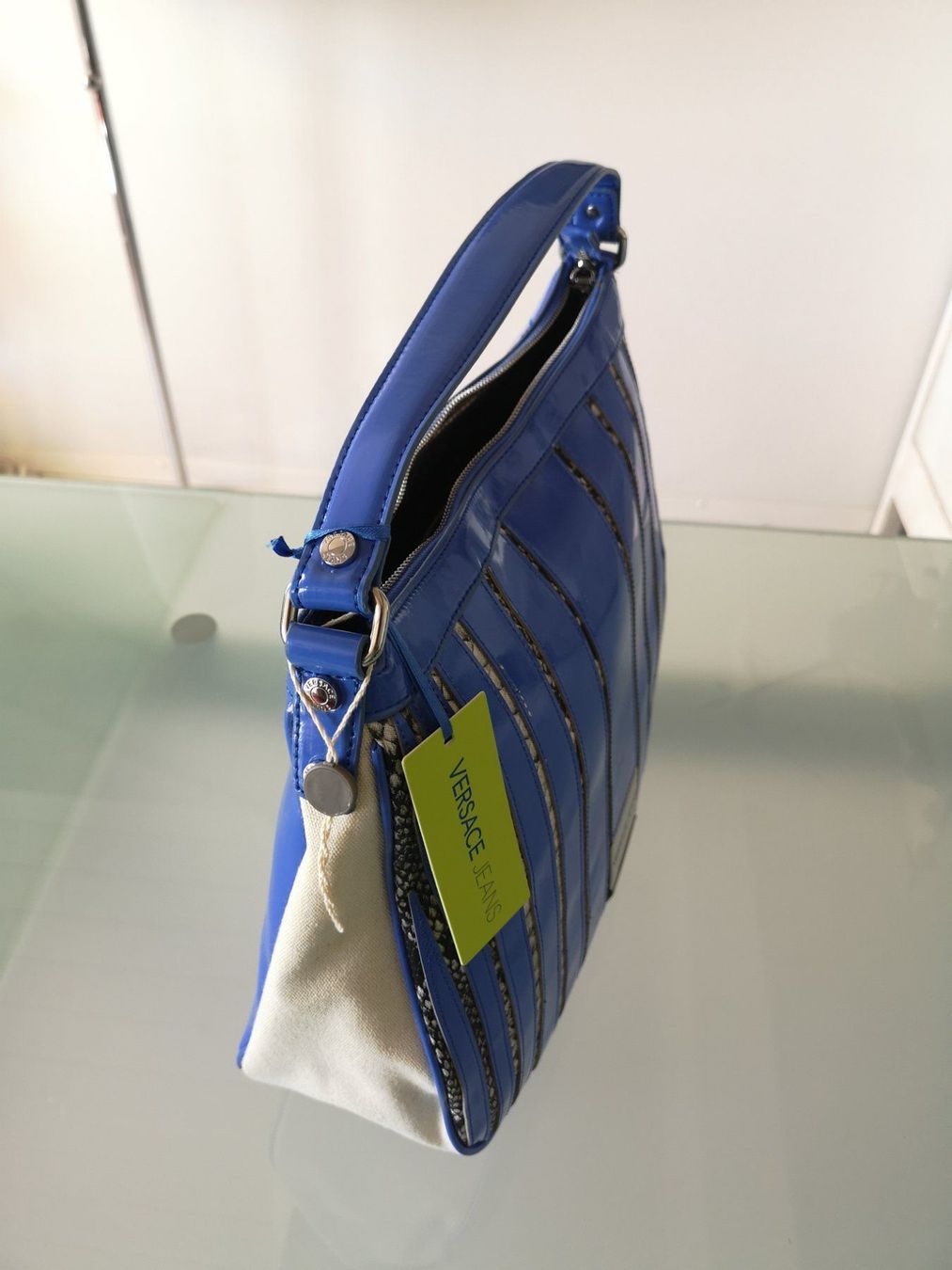 Versace Borse da donna: VERSACE / Original / Super offre ! – Usato da Bulle venduto da italicum 4