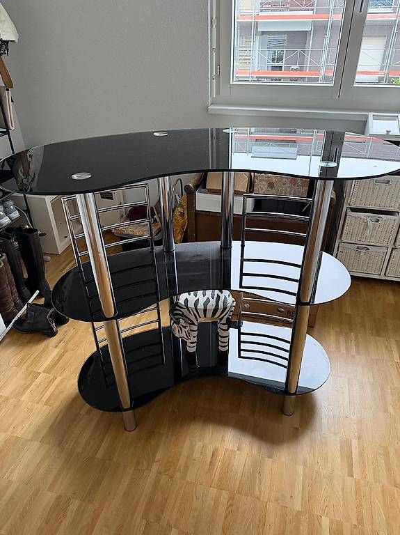 Regale: Gestell – Gebraucht aus Langenthal von bar_2znq