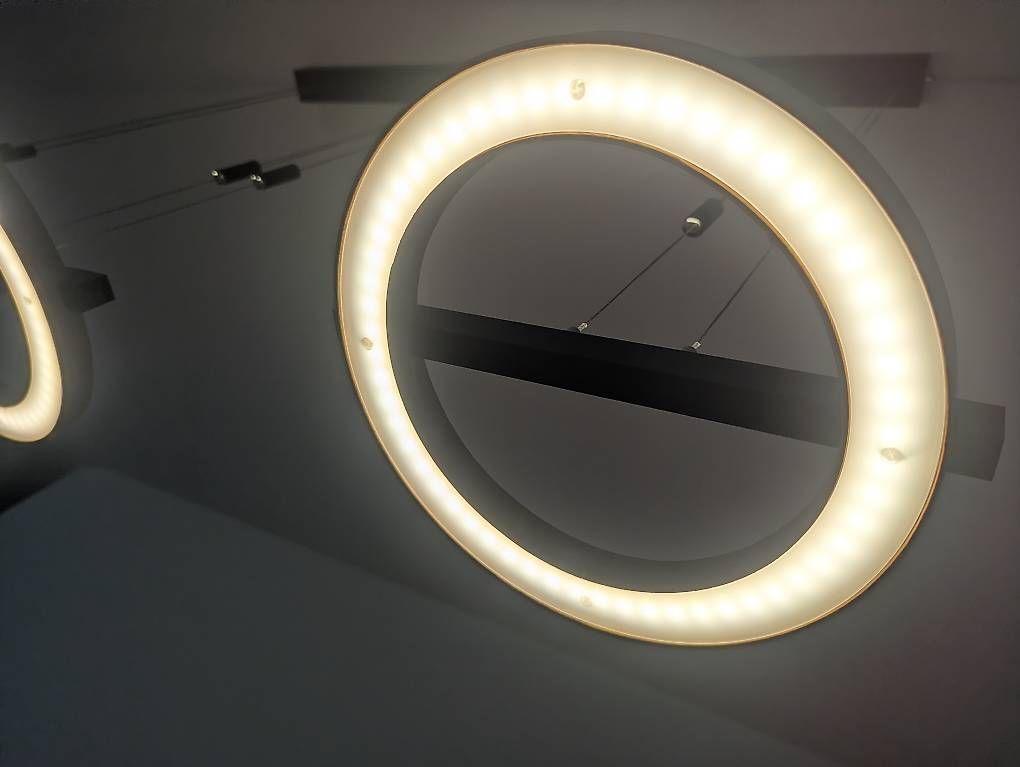 Lampade: Moderne LED-Pendelleuchte aus Holz  – Usato da Bremgarten AG venduto da Californi6 2