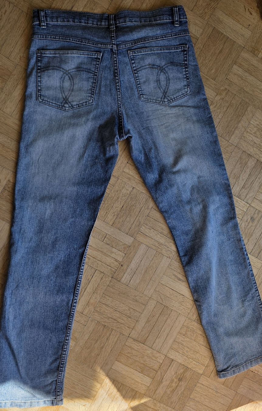 Pantaloni: pantalon jeans taille 40 – Usato da Yverdon-les-Bains venduto da van_dq65 4
