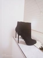 Zara Stiefel, Schwarz, Grösse 38