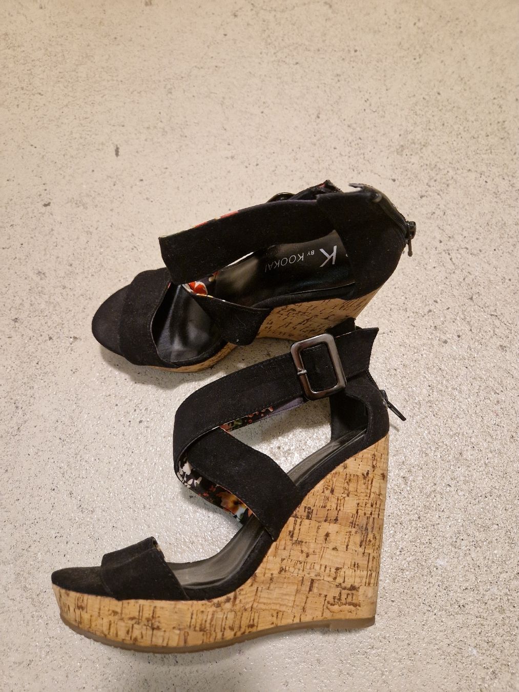 Kookai Damenschuhe: Keilabsatzschuhe zu verkaufen – Gebraucht aus Luzern von fat_d59v
