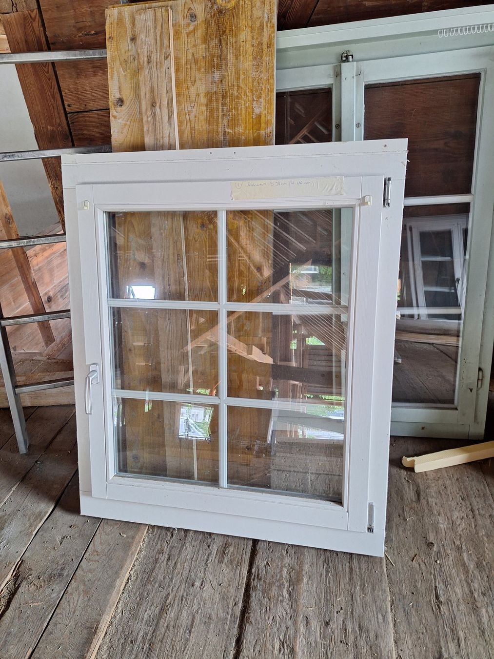 Fenêtres: Fenster mit Doppelglas – D'occasion à Schwarzenburg par Elena_91