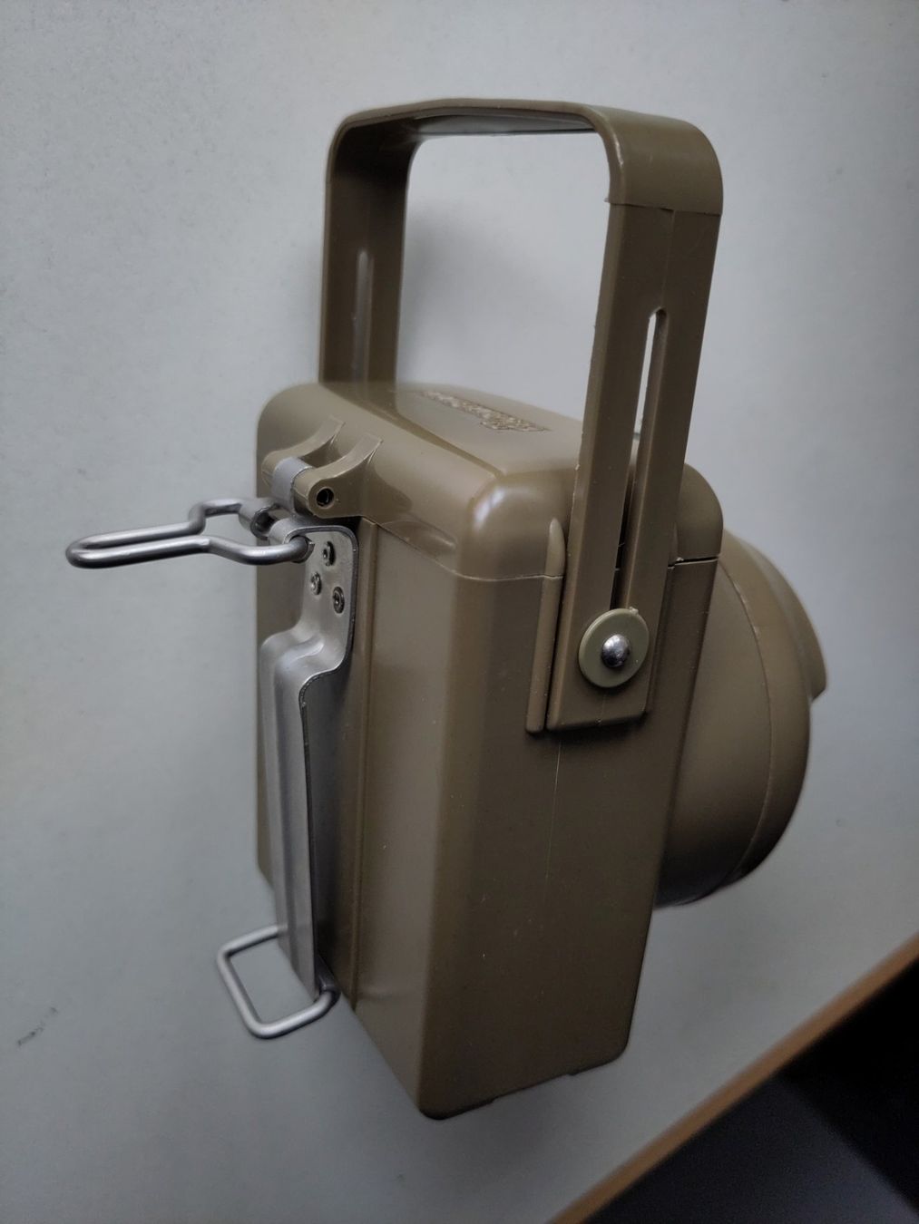 Lampen: Handleuchte – Neu und originalverpackt aus Balsthal von oli74 2