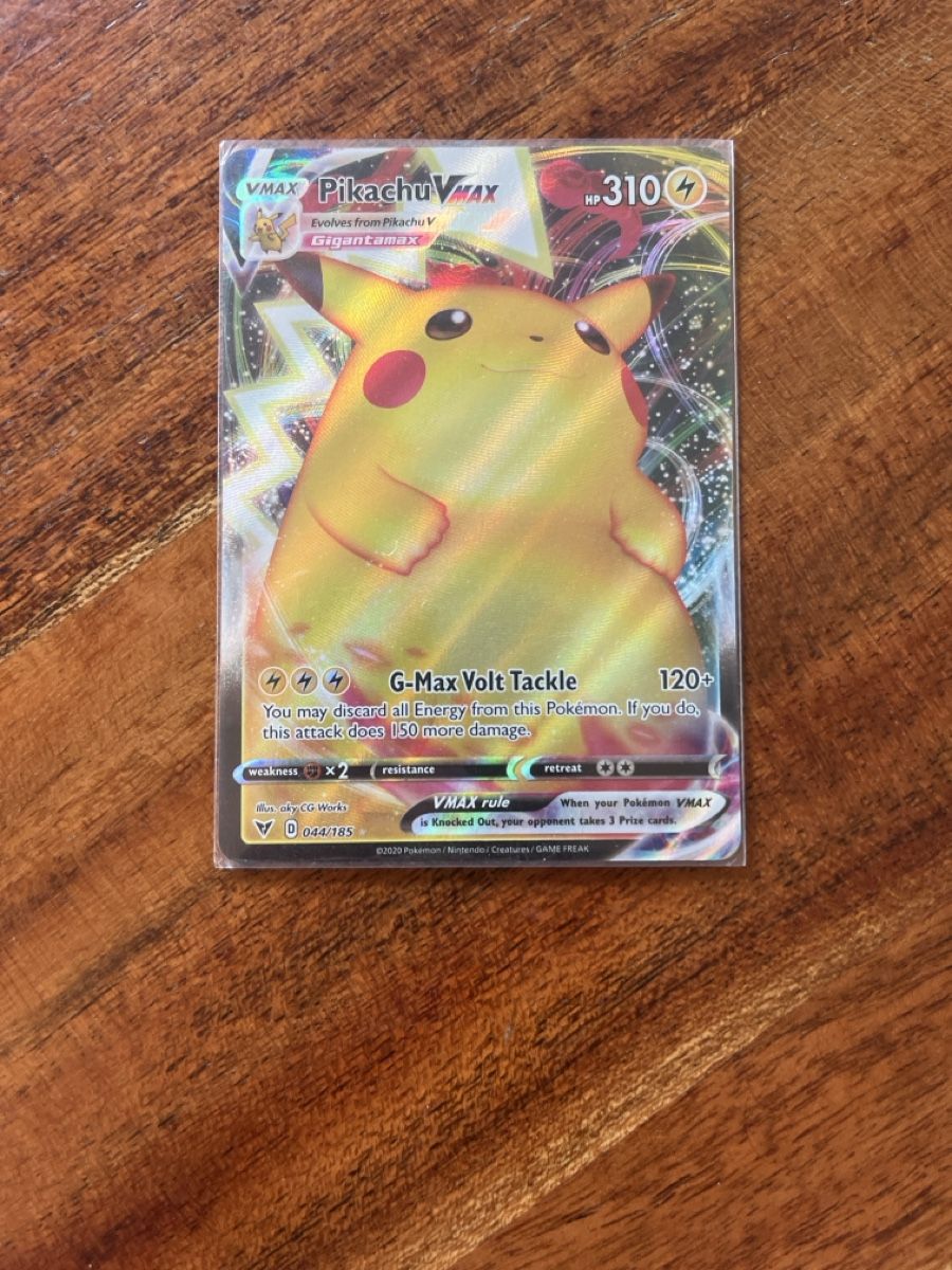 Pokémon Carte collezionabili: Pikachu Vmax – Usato da Dübendorf venduto da LCDH55