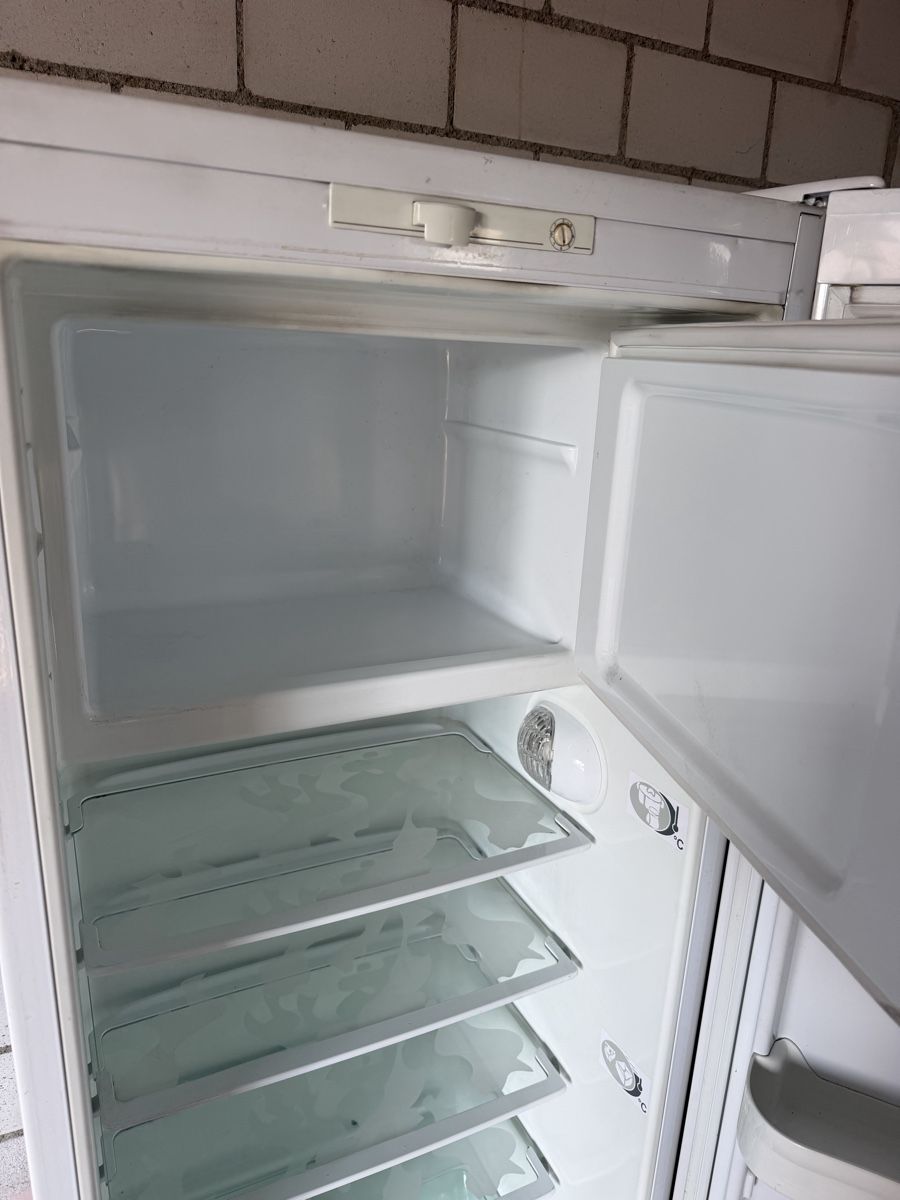 Réfrigérateurs: Kühlschrank  – D'occasion à Hittnau par Dbitte 4